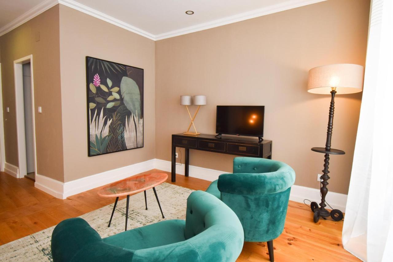 コインブラ Charme 19 Bed & Breakfast エクステリア 写真